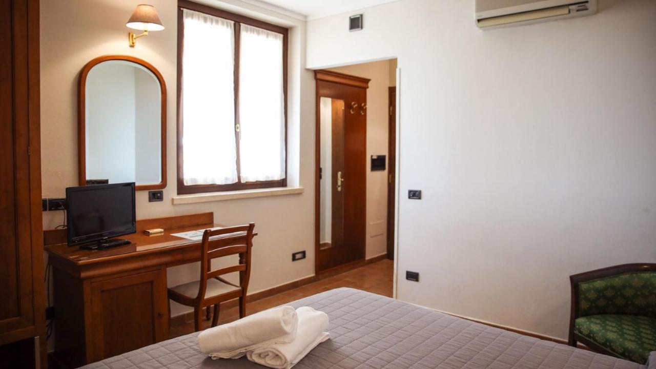 Bagno Santo Residence Saturnia Exteriör bild
